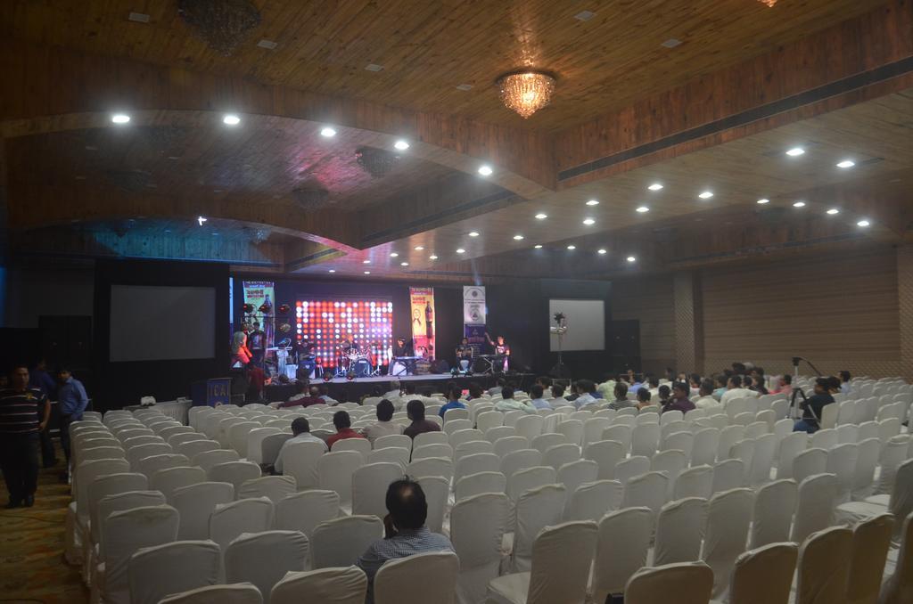 Hotel Patliputra Exotica Patna  Eksteriør billede
